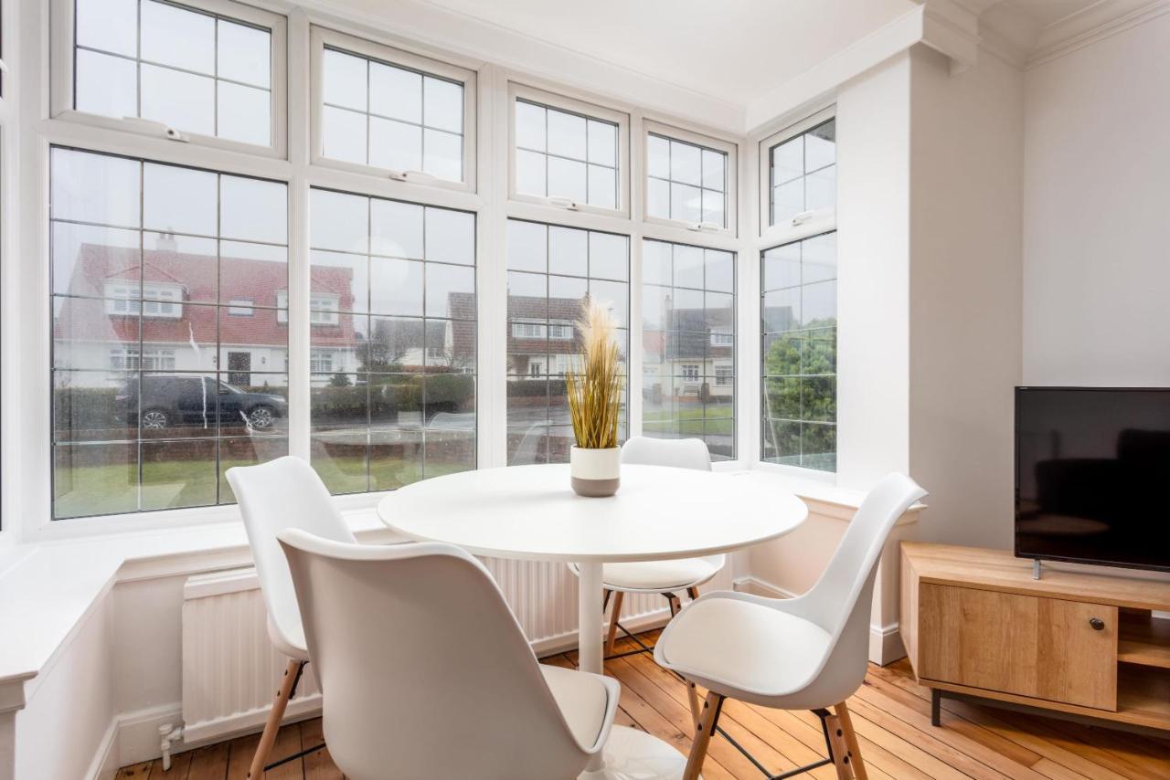 Wellington View - Donnini Apartments Ayr Esterno foto